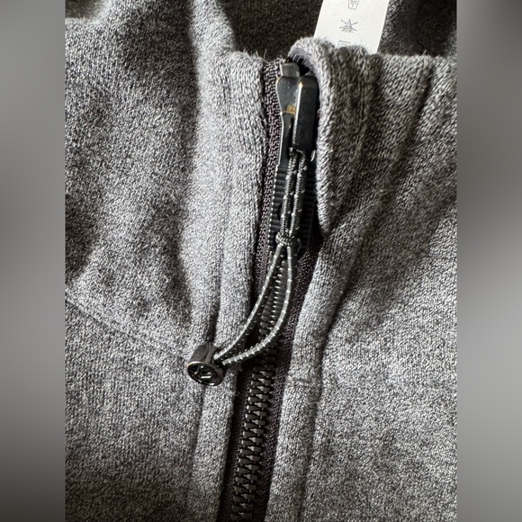 Lululemon jacket - Picture 8 of 13